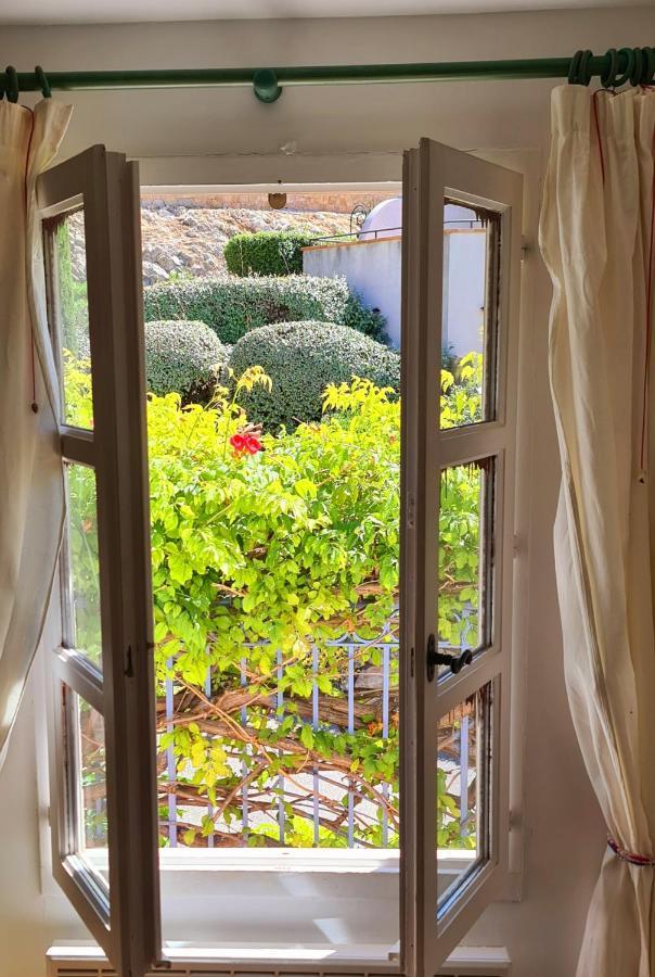 Hameau Des Amandiers - Vue Mer, Golf Et Vignes Apartment Saint-Cyr-sur-Mer Exterior foto