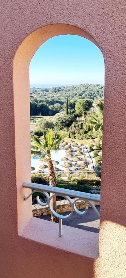 Hameau Des Amandiers - Vue Mer, Golf Et Vignes Apartment Saint-Cyr-sur-Mer Exterior foto